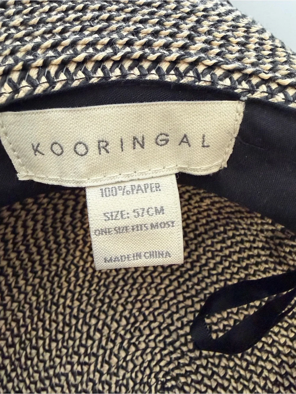 KOORINGALS Navy Blue & Tan Wide Brim Hat with Flower One Size Fits Most